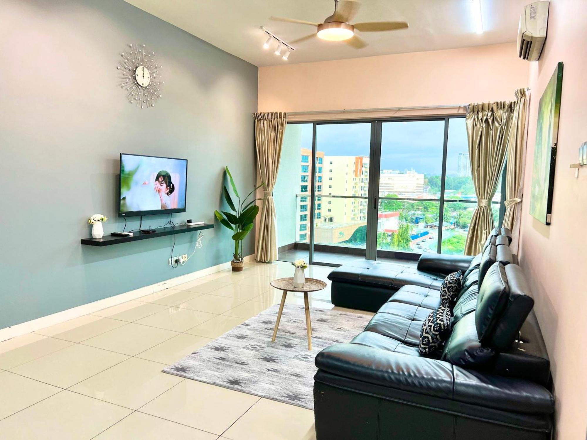Capital O 90987 The Loft Residences Homestay @ Imago Shopping Mall 2 Kampong Sembulan Zewnętrze zdjęcie